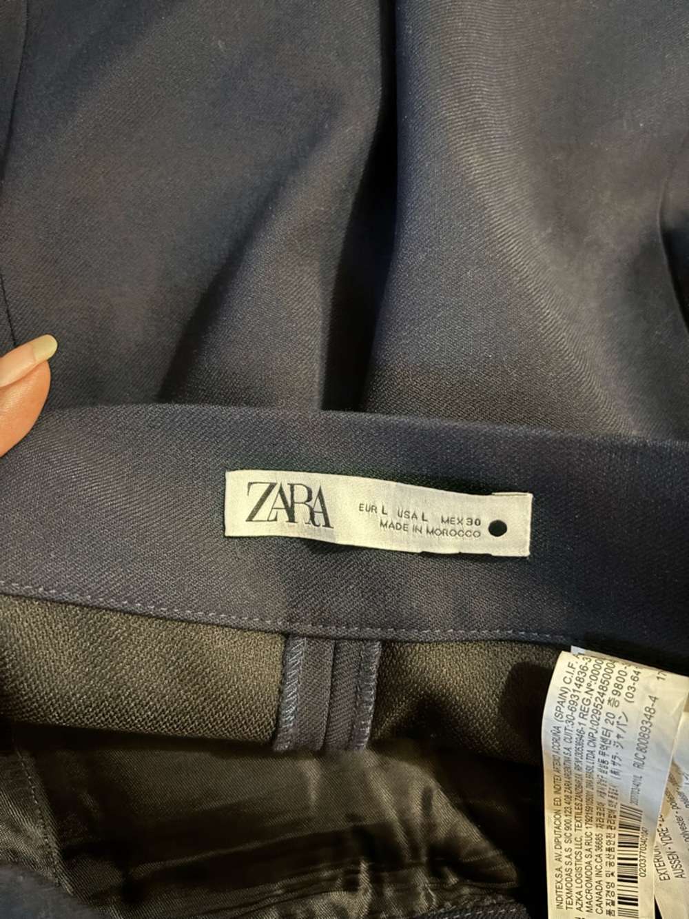 Two Zara 1 Cream and 1 blue navy High-Waist Button-Front Women's Shorts - Picture 5 of 6